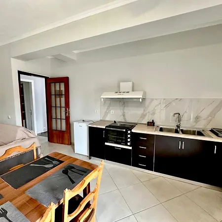 Mountin View & Rafting In * Përmet