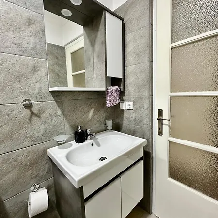 Mountin View & Rafting In بيت للعطل