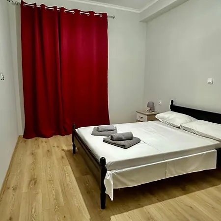 Mountin View & Rafting In بيت للعطل Përmet