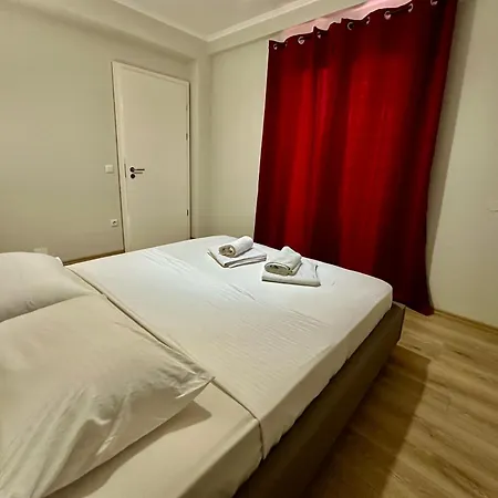 Mountin View & Rafting In