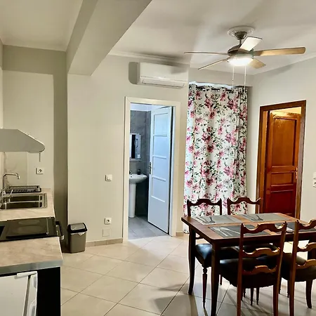 Mountin View & Rafting In * Përmet