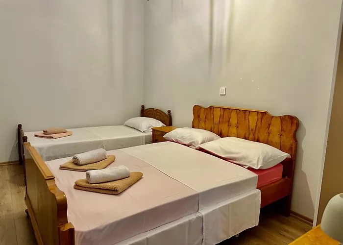 度假居 Mountin View & Rafting In Përmet