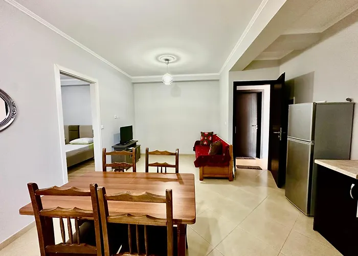 Mountin View & Rafting In 度假居 *